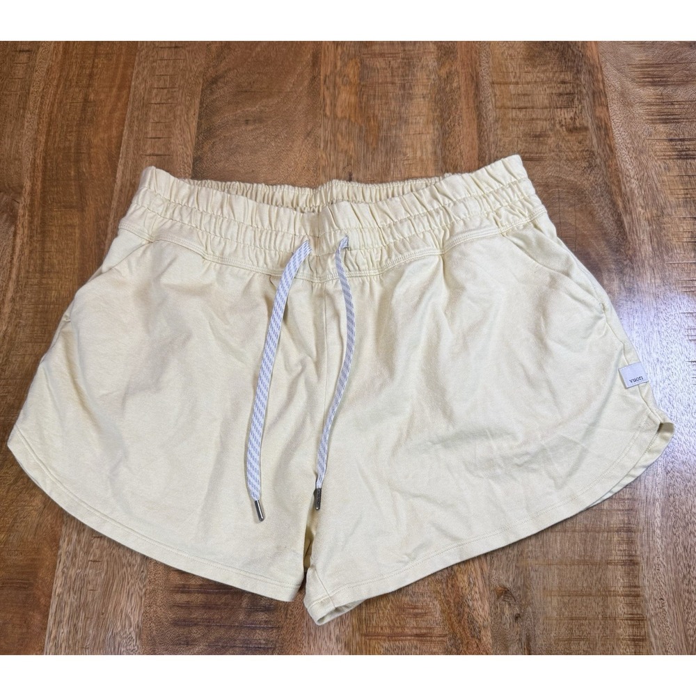 Vuori Halo Performance Short 2.0 Womens L Butter Yellow DreamKnit Drawstring